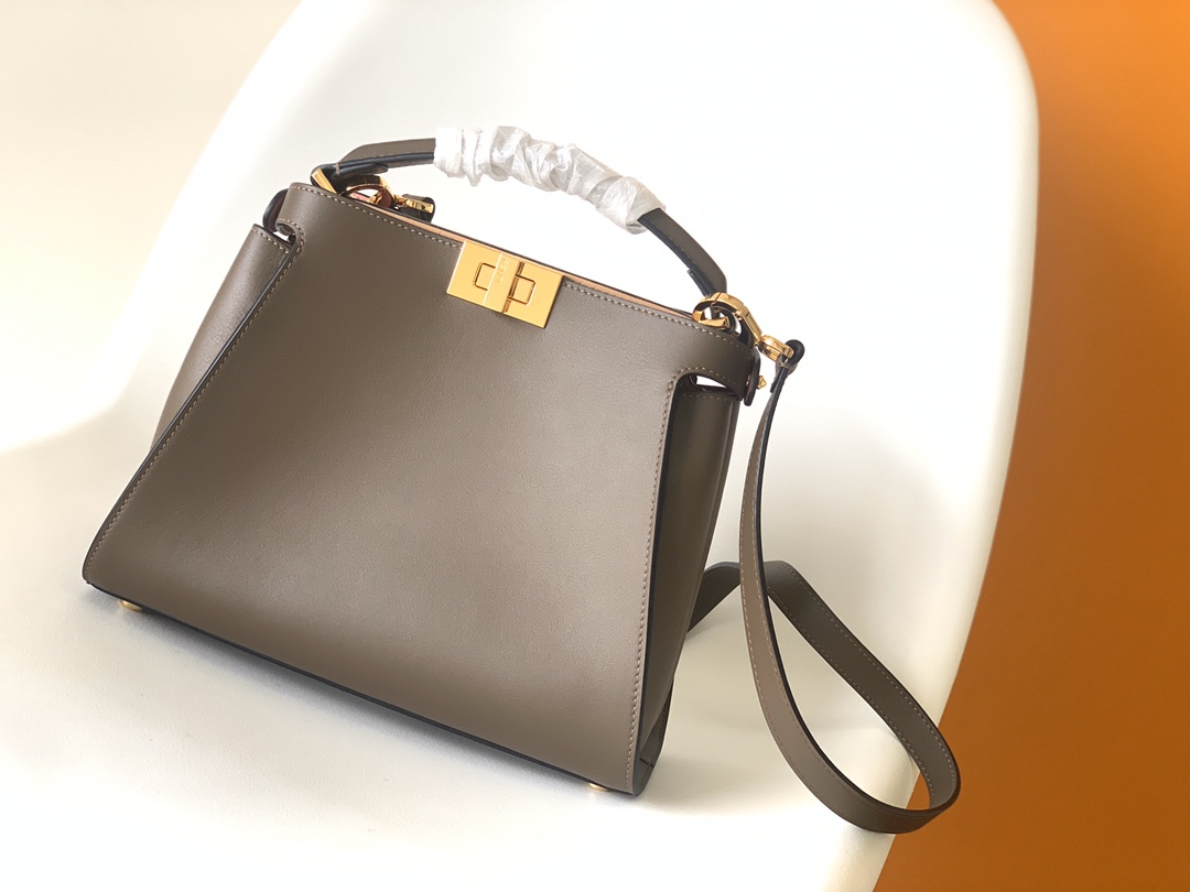 Fendi Peekaboo ISeeU Small Grey Leather Bag